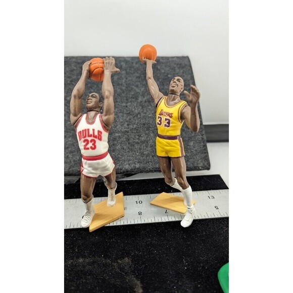 Starting Lineup Figurines (Set of 7) Adjustable MLB, NBA, NFL - Picture 1 of 11